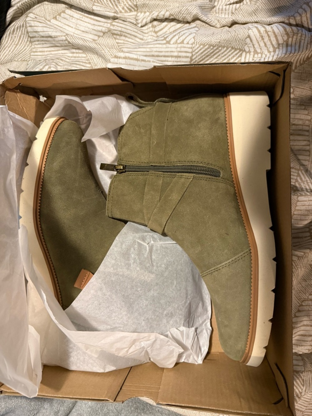Women's  NEW TOMS marlow Olive Suede Side-Zip Ankle Boots
